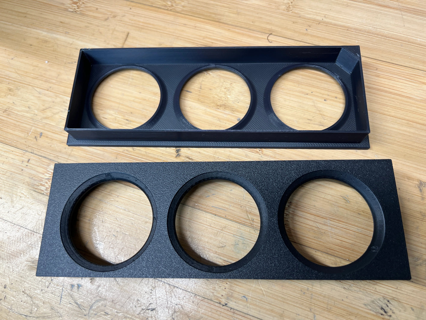 R32 Skyline Triple DIN Bezel