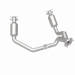 MagnaFlow 19-24 Ram 1500 5.7L OEM Grade Federal/EPA Compliant Direct-Fit Catalytic Converter