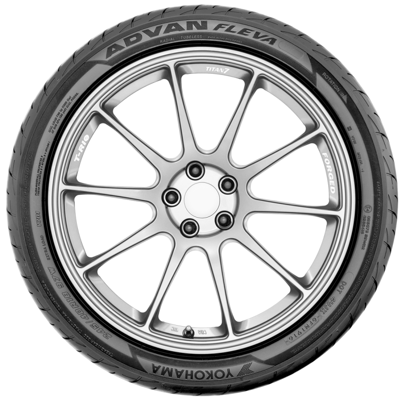 Yokohama Advan Fleva V701 Tire - 205/45R17 88W