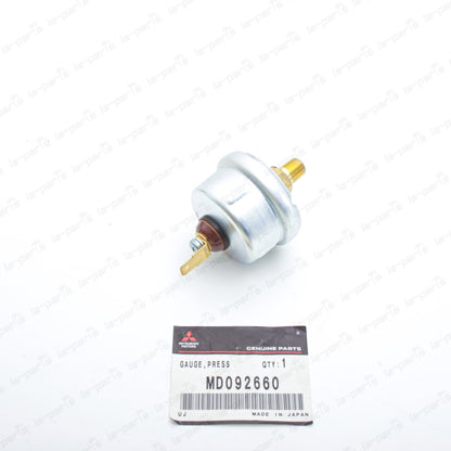 New Genuine OEM Mitsubishi 84-04 Montero Oil Pressure Sending Unit MD092660