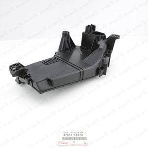 GENUINE TOYOTA LEXUS 07-14 LS460  RELAY BLOCK LOWER COVER 82663-50070