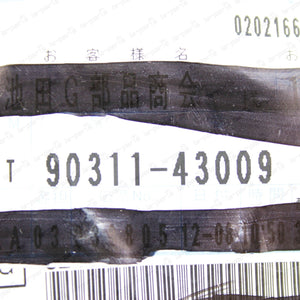 New Genuine Toyota Drive Stub Axle Shaft Oil Seal Rear Left / Right 90311-43009