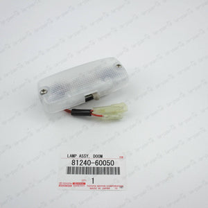NEW GENUINE TOYOTA LAND CRUISER 60 70  INTERIOR LIGHT LAMP ASSEMBLY  81240-60050