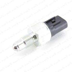 NEW GENUINE MITSUBISHI BACKUP REVERSE LIGHT SWITCH MT MD730979