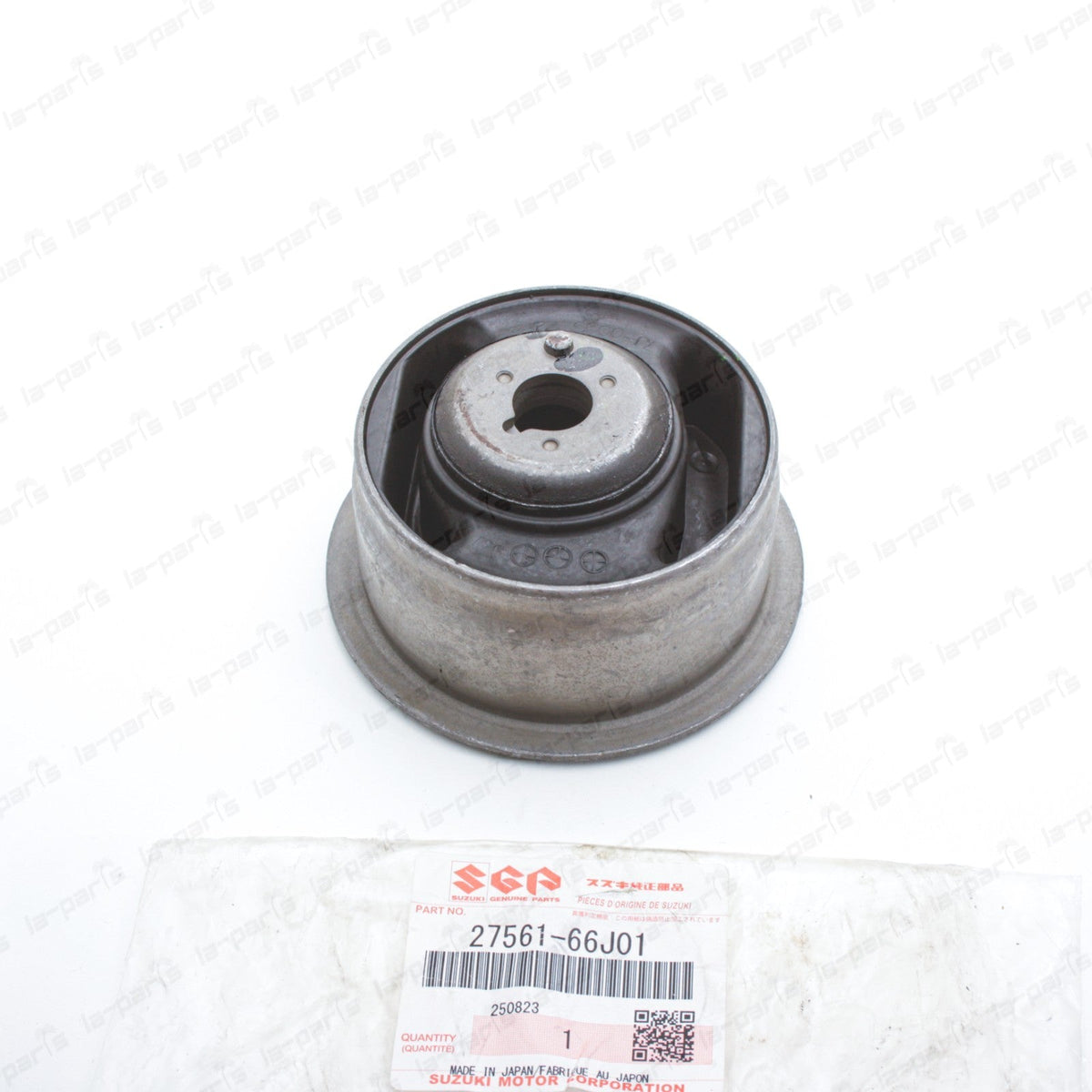 New Genuine OEM Suzuki Grand Vitara Rear Differential Mount Bushing 27561-66J01