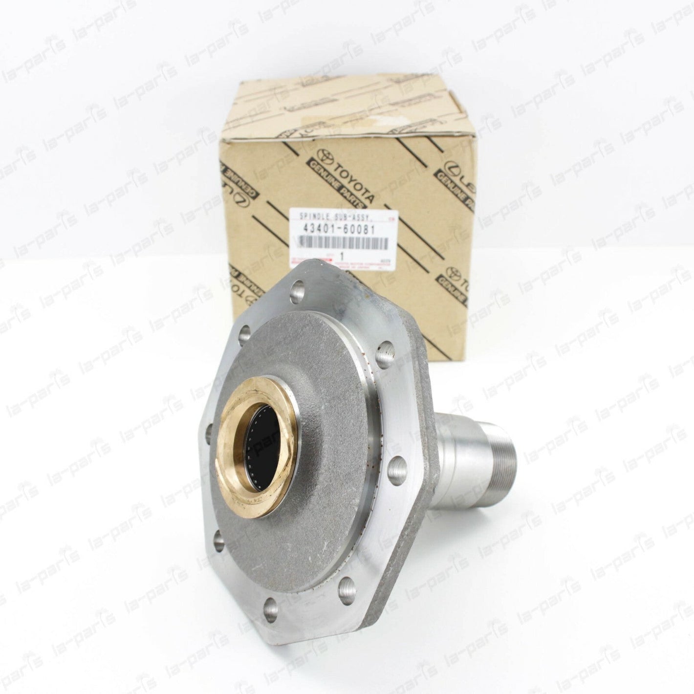 GENUINE TOYOTA LAND CRUISER FZJ80 FJ80 LEXUS LX450 STEERING KNUCKLE SPINDLE