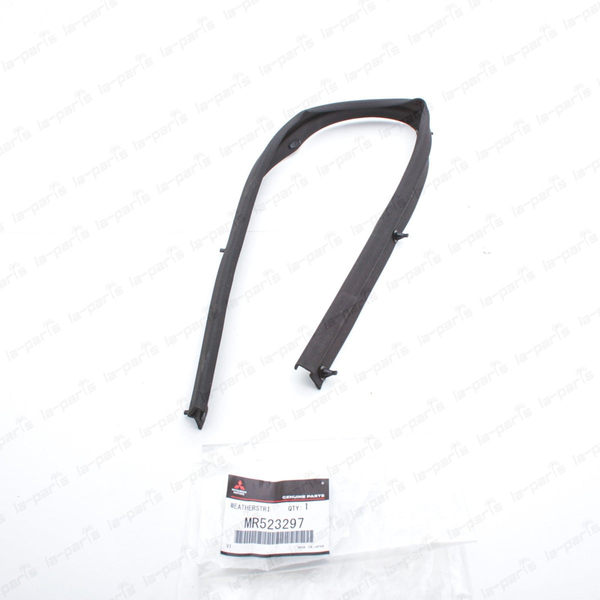 New Genuine OEM Mitsubishi Montero Pajero Hood Weatherstrip MR523297