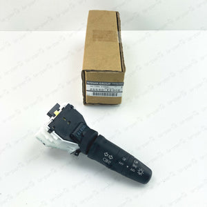 NEW GENUINE NISSAN ROGUE TITAN VERSA  SWITCH ASSY-TURN SIGNAL 25540-EE90E