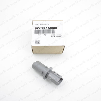 Genuine 92730-1M000 Kia Forte 09-13 High Mount Stop Lamp 3rd Brake Light Socket