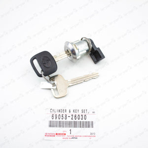 New Genuine OEM Toyota 2000-2003 Tundra Fuel Door Lock Cylinder 69058-26030