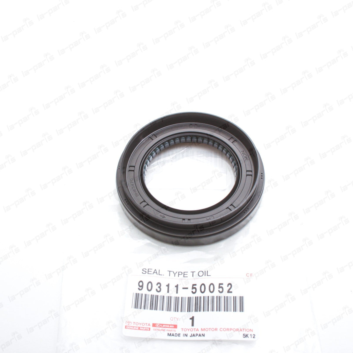 New Genuine OEM Toyota Lexus Driver Front Axle Oil Seal 90311-50052