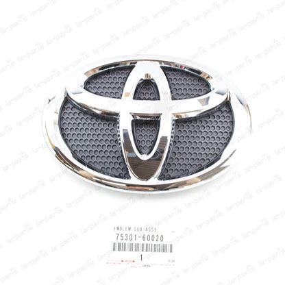NEW GENUINE TOYOTA 15-21 LAND CRUISER CHROME FRONT GRILLE EMBLEM 75301-60020