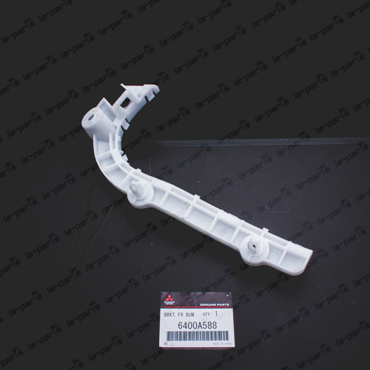New Genuine OEM Mitsubishi 07-09 Outlander Front RH Bumper Bracket 6400A588