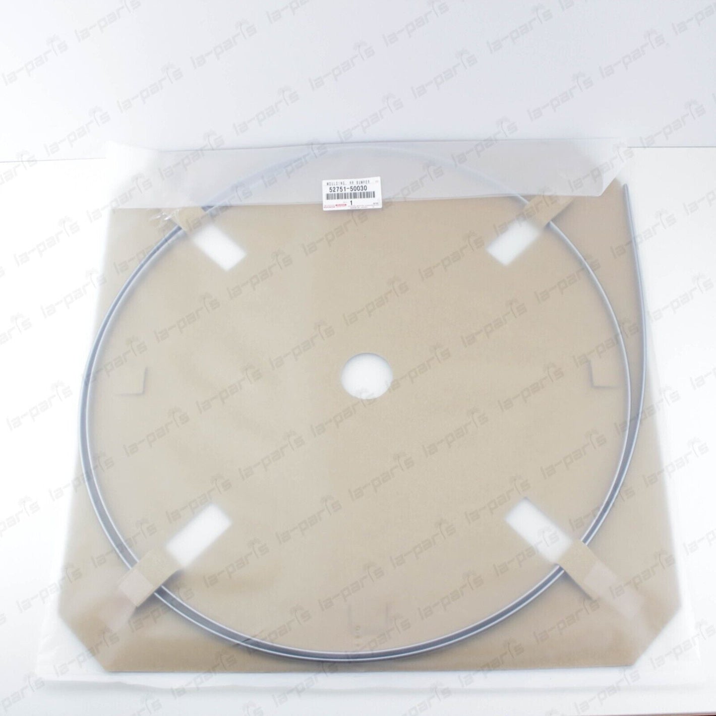 New Genuine Lexus 2001-2006 Ls430 Rear Bumper Chrome Moulding 52751-50030