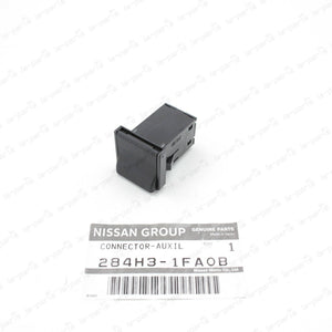 NEW GENUINE NISSAN INFINITI USB CONNECTOR AUXILIARY ADAPTER AUX 284H31FA0B