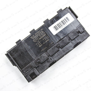 Genuine Toyota Corolla Prius Yaris tC xB xD GS350 Integration Relay 82641-47020