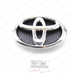 NEW GENUINE TOYOTA 13-15 RAV4 CHROME FRONT RADIATOR GRILLE EMBLEM 75301-12400