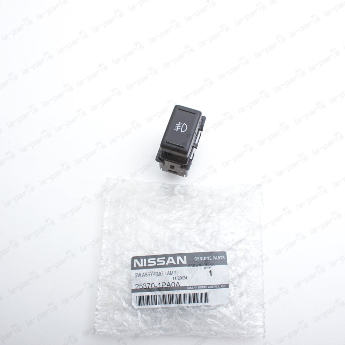New Genuine OEM Nissan 2012-2021 NV 2016-2024 Titan Fog Lamp Switch 25370-1PA0A