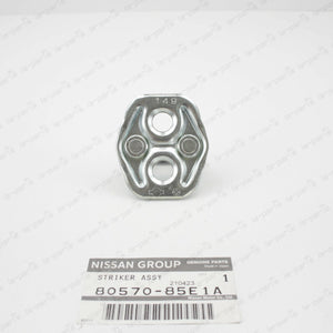 New Genuine Nissan DOOR LOCK STRIKER DOOR LOCK 80570-85E1A