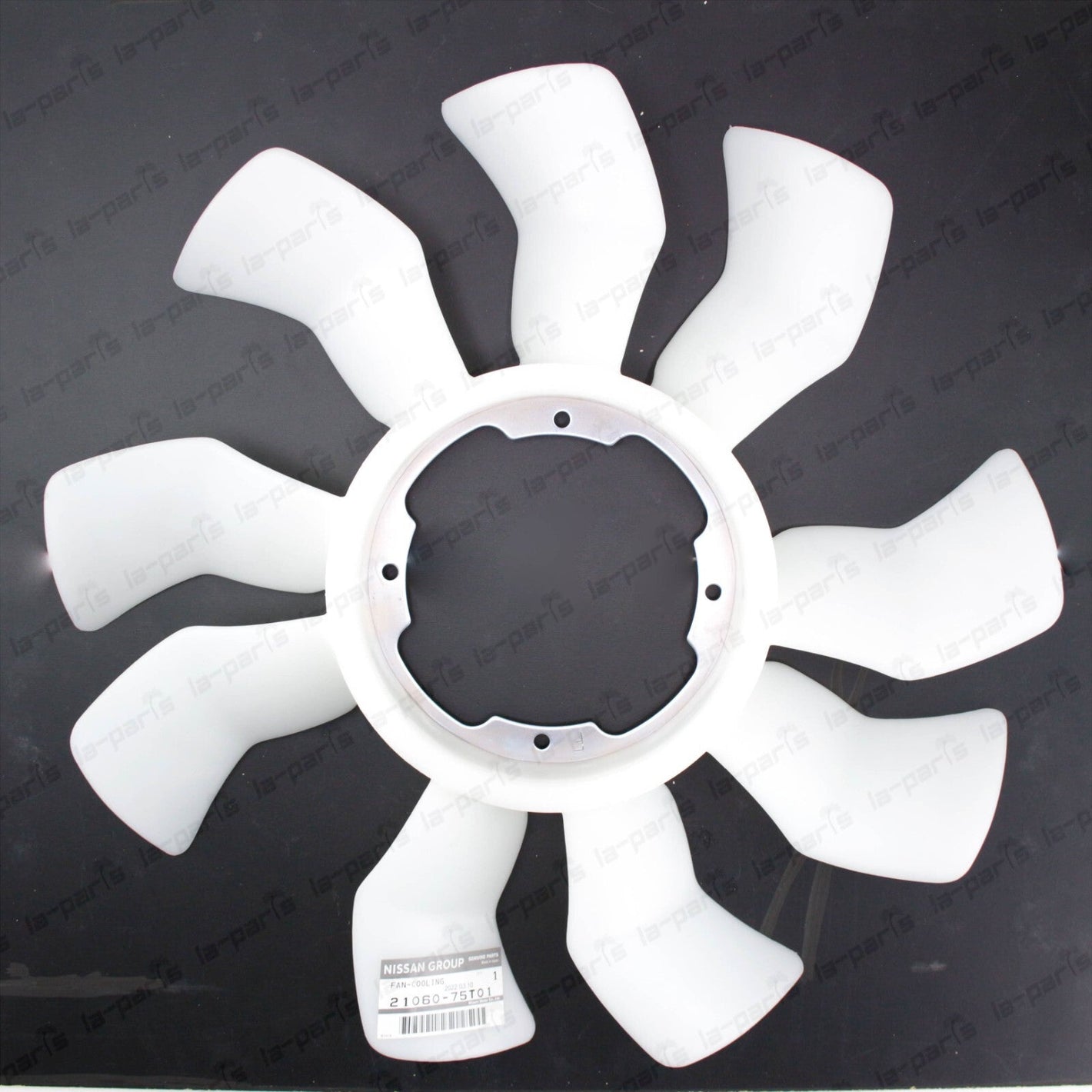 NEW GENUINE NISSAN SKYLINE R33 GTR RB26DETT ENGINE COOLING FAN BLADE 21060-75T01