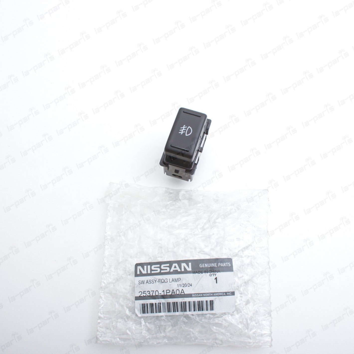 New Genuine OEM Nissan 2012-2021 NV 2016-2024 Titan Fog Lamp Switch 25370-1PA0A