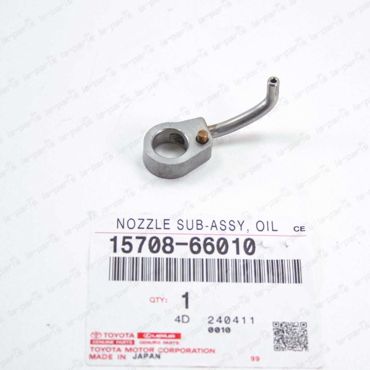 New Genuine Toyota 92-97 Land Cruiser  Lexus LX450 Oil Nozzle No.1 15708-66010