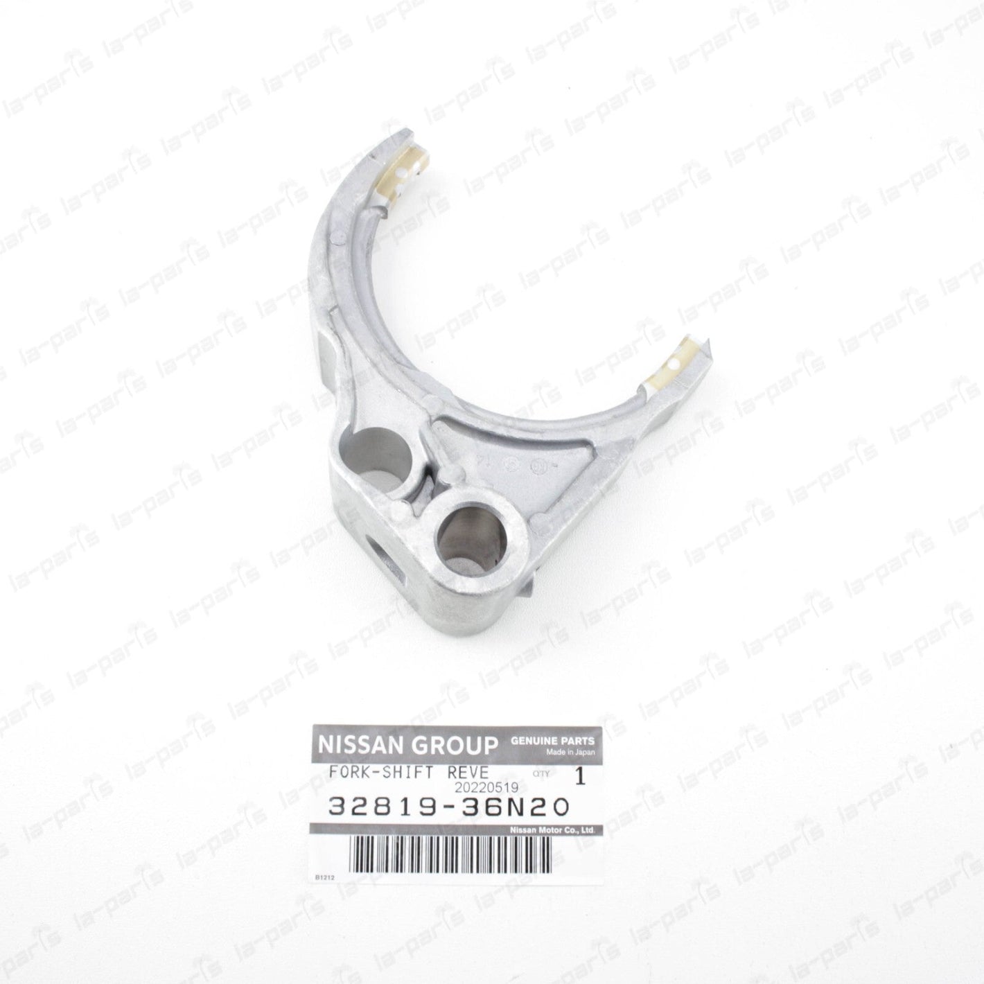 GENUINE NISSAN 240SX FRONTIER XTERRA HARDBODY PICKUP REVERSE FORK 32819-36N20