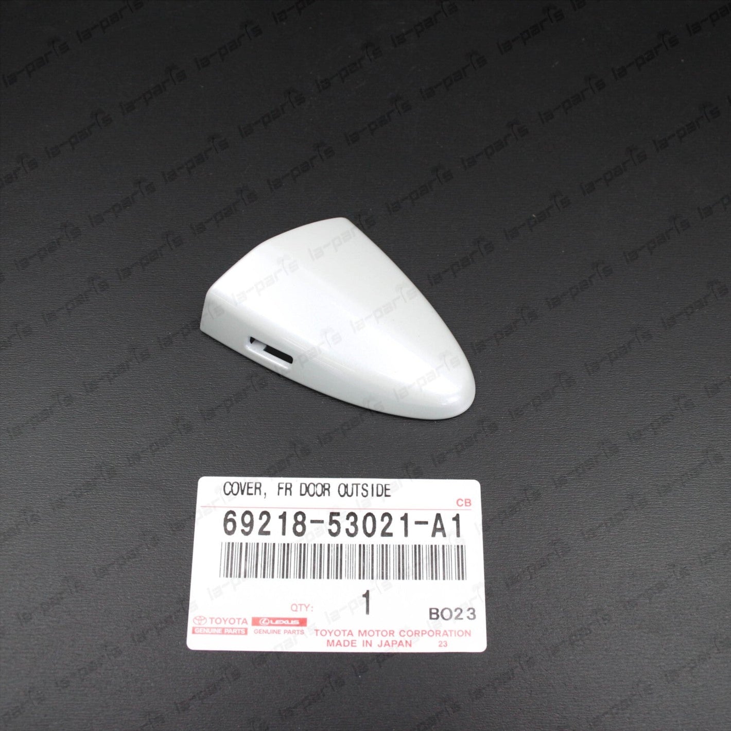 NEW GENUINE FOR LEXUS 06-13 IS COVER, FRONT DOOR  LEFT HANDLE 69218-53021-A1 074