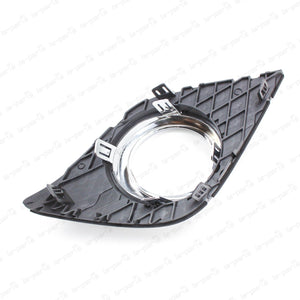New Genuine Nissan Infiniti G37  Front Bumper Right Fog Light Trim  62256-1NL0A