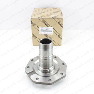 GENUINE TOYOTA LAND CRUISER FZJ80 FJ80 LEXUS LX450 STEERING KNUCKLE SPINDLE