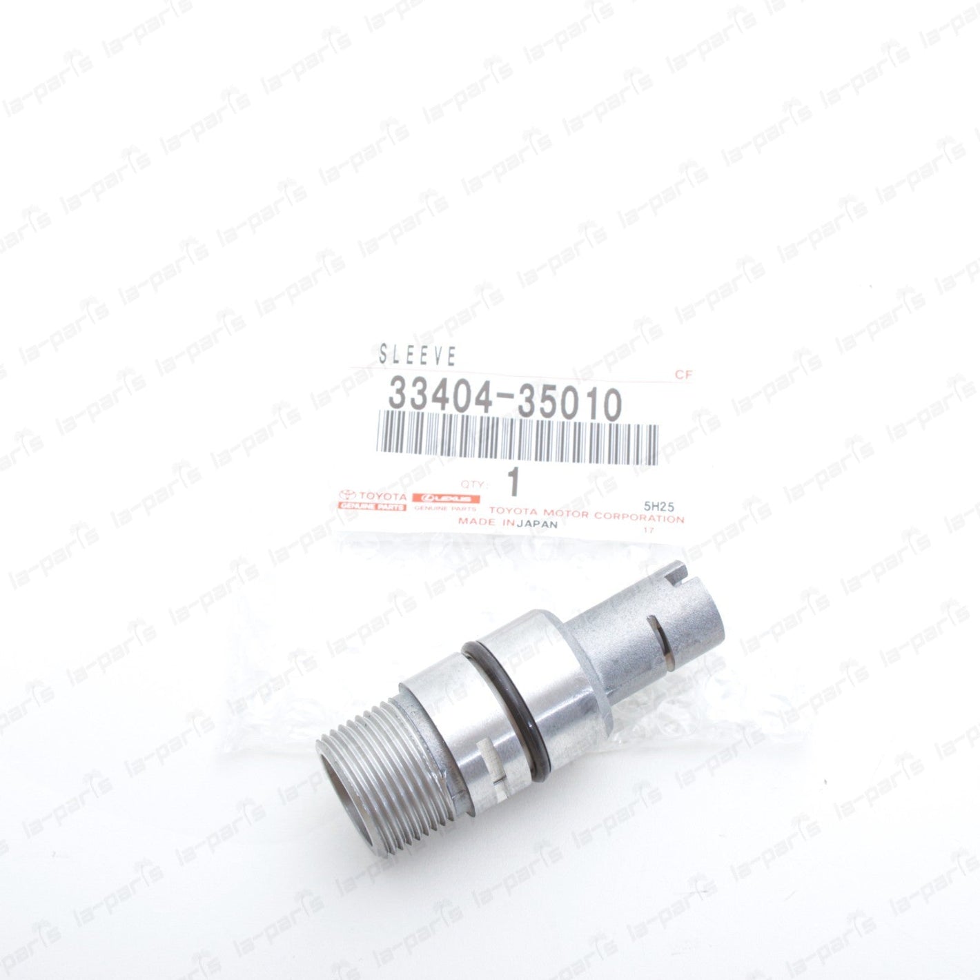 New Genuine OEM Toyota 80-95 4Runner Pickup Speedometer Shaft Sleeve 33404-35010