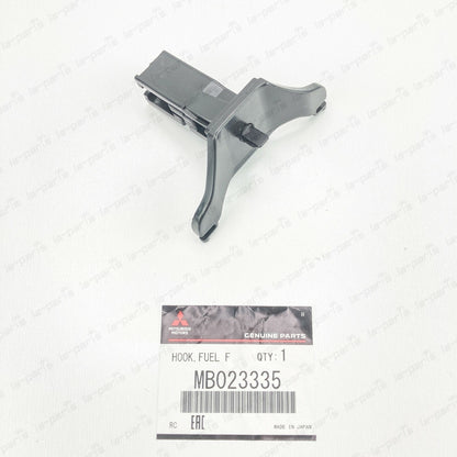 New Genuine Mitsubishi Eclipse Montero Sport Mirage Fuel Gas Door Latch Hook
