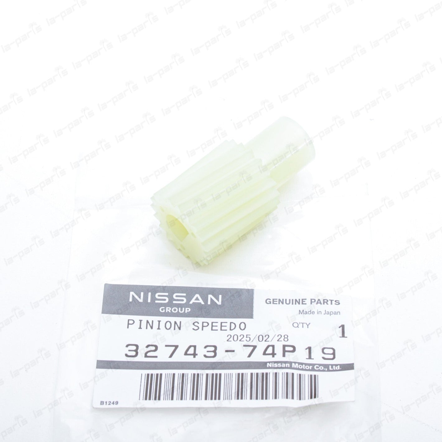 New Genuine Nissan Pickup D21 Pathfinder Speedometer Pinion Gear 32743-74P19