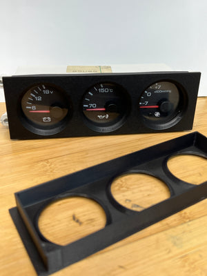 R32 Skyline Triple DIN Bezel