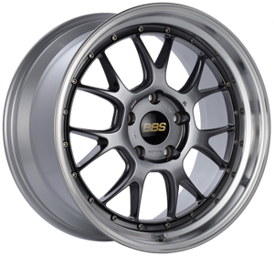 BBS LM-R 19x9.5 5x130 ET40 CB71.6 Diamond Black Center Diamond Cut Lip Wheel