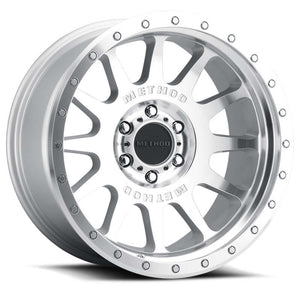 Method MR605 NV 20x10 -24mm Offset 8x6.5 121.3mm CB Machined/Clear Coat Wheel