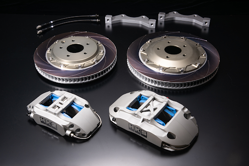 HKS Nissan Skyline GT-R BNR34 RB26DETT 355x32 Front Rotor 332x30 Rear Rotor Brake System